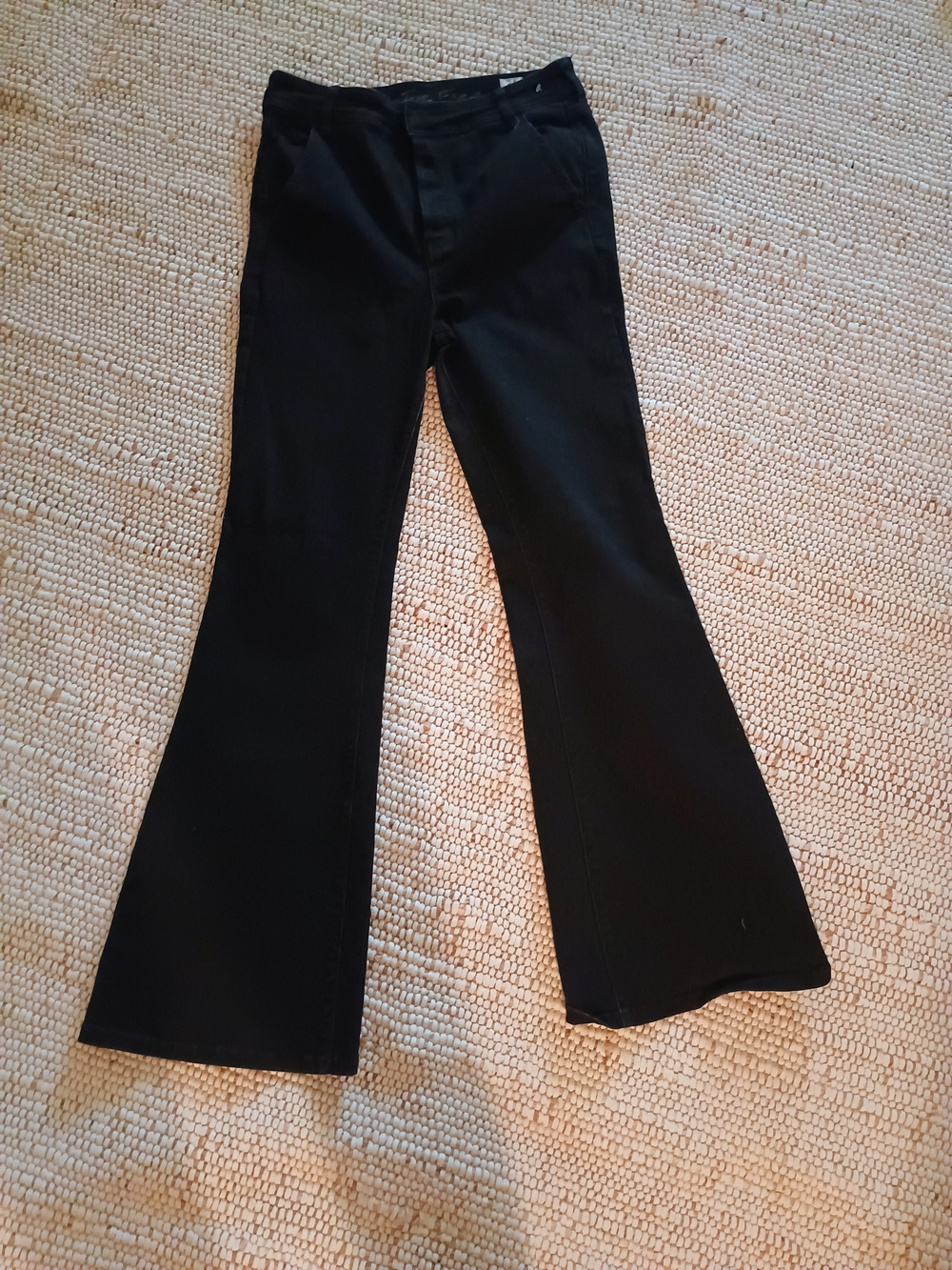 We The Free High Rise Regular Women’s Black Flared Jeans Size 31